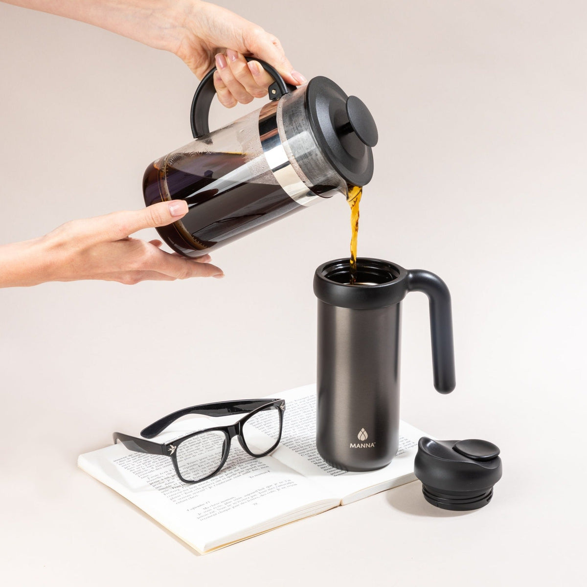 16-oz-mocha-travel-mug-i0 MAN_Website_Mocha_L_03.jpg